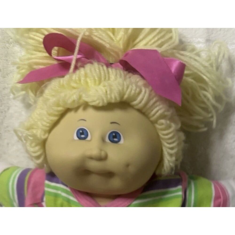 Vintage Cabbage Patch Doll Head Mold #3 Blonde Hair Blue Eyes